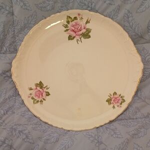 TK Thun Czechoslovakia Porcelain Cream Floral Plate #21